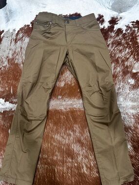 Kuhl Men's Tan Chinos - Straight Fit